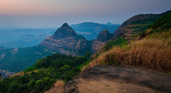 Force Urbania On Rent Pune To Lonavala and Khandala